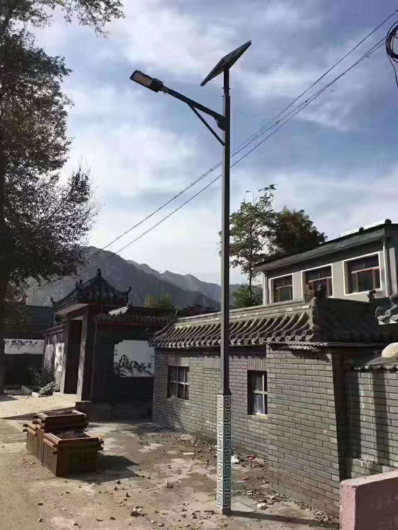 太陽(yáng)能路燈