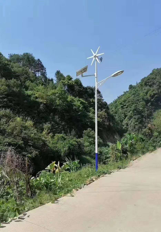 太陽能路燈